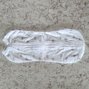 Summer Infant Newborn Swaddle Pod